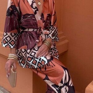 Silky Abstract Print Wrap SET  - Rust Multi